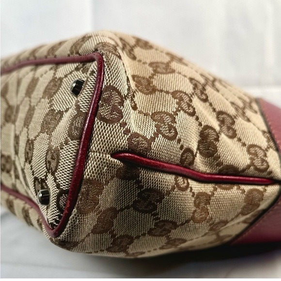 Gucci vintage Red and Brown Monogram Tote Bag - Picture 5 of 10